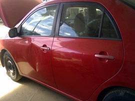 2011 TOYOTA COROLLA, RED, LE MODEL, 1.8L, AT.   Z26472